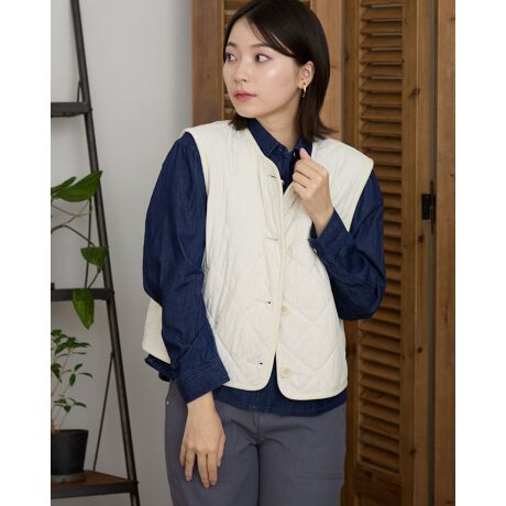 [^:472RC111]_CLg̃LeBOxXgłB܂܂ȃACeƃC[h₷tH̓TbƉHDăR[fBl[g̃|CgɁB~̓R[gCĖhACeƂĂ􂵂܂B