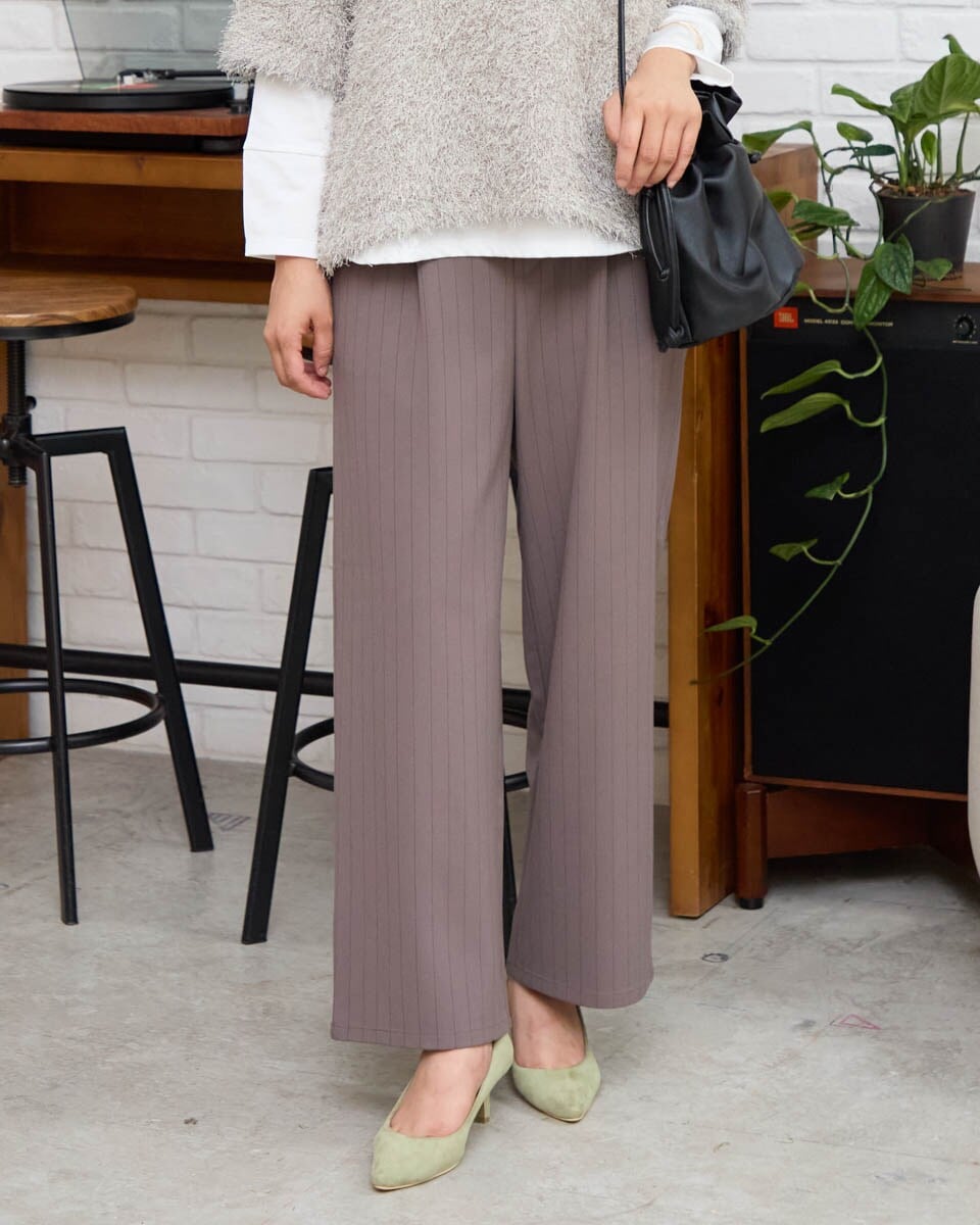 【新品】SLOBE IENA ボトムス　ワイドパンツ ホワイト ブラック　リボン SLOBE IENA リボンパンツ 新品】SLOBE IENA ボトムス ワイド