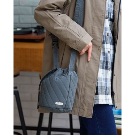 [^:467RD002]В^̃tH炵AiCLgfނ2WAYobOBy₩łӂƂLeBOɂAGߊƂ炩ȕ\vXBO\ȃV_[XgbvtŁAnhobOƂĂV_[obOƂĂg閜\dlB