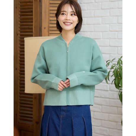 [^:468RD151]AJR̃tCgWPbgAMA-1C[Wjbgu]B_utFCX̐Ғn͖щHȂ悢e͂ŃLC߂1BĩR[fBl[gɓނ悤r̃VK[|Pbg͂Ȃ܂BۂȂȂ悤A2̐؂ւZ̃fBeB[ŃANZgtĂ܂Bۂ̃fI}[WA݃J[ŗʂzFB\tgȃ{fBJ[ŐF݂NAɂȂ2܂Œp\B䂪Zߍɐ݂ɂԈړ̑fXN[Nł̉HDɂ֗łB