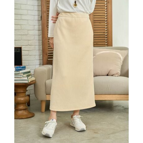 [^:468RD750]^ẽElƍׂщHIȃR[fCgĂ܂B̕ɋzt悤ȐGC悭Ɠ̌򂩂琶܂AeŁAق肵͋Cldl̃ACeɂȂĂ܂Bׂ݂̑`^ŃRbgP̂̂̂ɔ׃RɂLт邽ߗAႪނ̓yBSdl̃EGXg͕c܂Ȃ悤MU[ʂȂݒ肵Ă܂BTCh|Pbg◠ntĂ邽߃^CcƂ̖CyItBXł̒pV[YI΂̂y݂XJ[gɂȂĂ܂