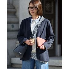 金釦テーラードジャケット