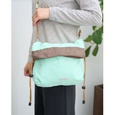 ナイロン2WAYバッグ