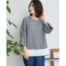 裾ピンタックブラウス