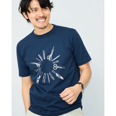 [^:314R4572]_{TVcBARPROJECT^C܏\Ô͂܂ƂĒmA{̓HԂ̏o_ƂȂĂ铌E{B̒n_ƂS[fxÁA{AX𐷂グƂv{vWFNg𗧂グ܂BAAє𐻑̔nX̂Ԃ₳ƃR{[VTVcłB\ɂ͉~ɔzuԂ₳̐lCiB낢Bwɂ͋FeqԂ₳ɂɍslq\܂Bfނ́AڐG⊴Eh~EzɗDꂽ炩ȔG̃v[eBOVB݂͋x̂tCXgpAoC_[nɂ邱ƂŃɂĂ܂B`͒悭Ƃ肪ÂɃtBbgX^_[hȃM[VGbgłB