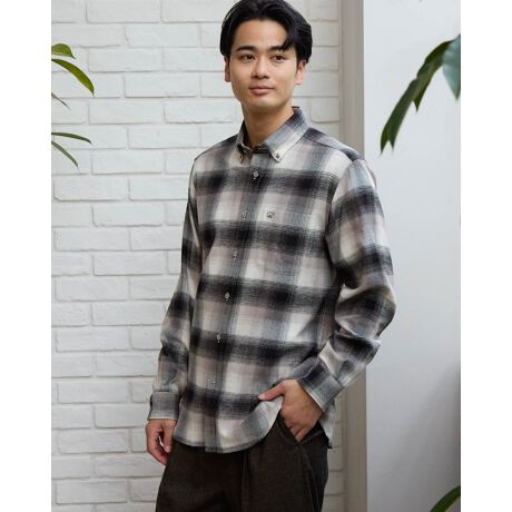 [^:314RE223]gĥIu`FbN_炩ȐF̃Of[VzFɃAW{^_E݃VcłBNт{n͒gƏ_炩łBCi[ɂ͋߂̐F̃nClbNIXXłB