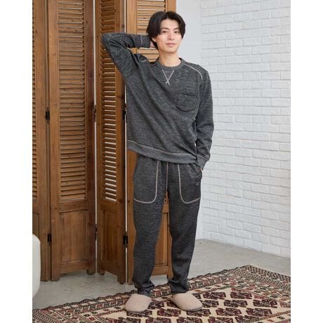 [^:139RD700]G߂ɍœKȁAEY{̃Jbg\[XEFbgpW}łB{[̂fނ̕\ʂ͂Ɗ炩ȔG̃XEFbgfނgpA瑤ɂ͋Nт{Aɏ_炩gȕɎdグ܂By Homewear@Jbg\[pW}̂ zỸJbg\[pW}́AgbvX̎EA{gX̑ɂ̓u̍iĂA炸KȒSnL[v܂BgƐ݌vAg̐؂ւOɂ炷ƂŁAE₷QԂX[YɍsuKdlvɂȂĂ܂B