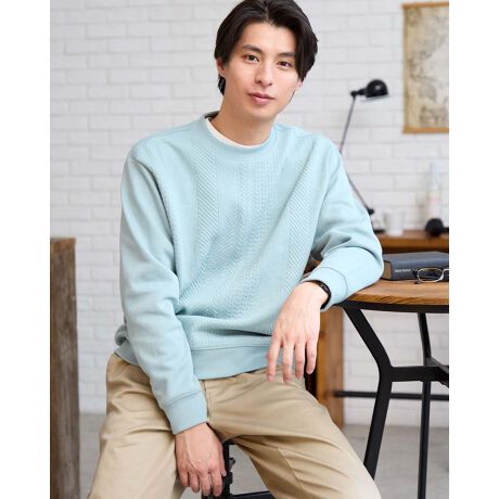 [^:314RF411]̓IȑgDŐ؂ւXEFbgłBOg͗̊̂tNWJ[hnAgE̓_{[jbgngpĂ܂BXgCv̏cV[vȈۂŏiȃX^COo܂B