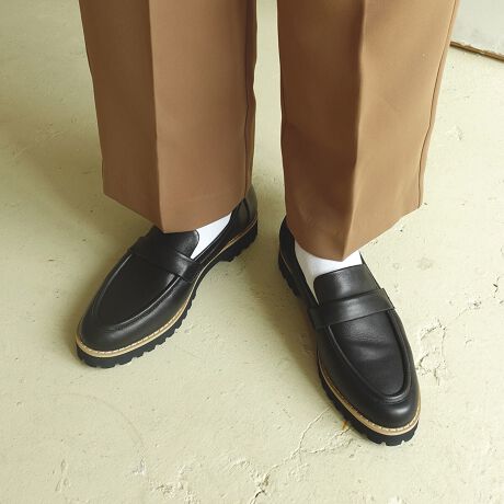 IIt킸􂷂ԃ[t@[B{[̂\[ŃX^CAbvʁΗقǓށAXj[J[̂悤ȗSnÊ݂悢U[Ń\tgȑBEڈȏɌyʂŕԂ肪ǂXj[J[̂悤ȗSnBEŜ̃NbVƌ݂̂\[ŕs̏ՌyBEy܂̃A[`NbVőT|[gB[^:ND24480]