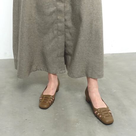 [^:ND24042]OJfUCVNȈۂ̃pvXBɏiȔvXĂ܂BCȈۂ^Aw悪oT_Ȑlɂ߂łB