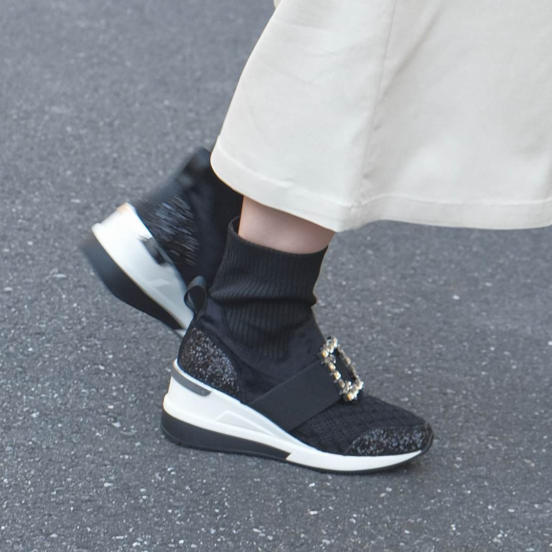 [}C]rW[obNtXj[J[u[c/NM22681/mCG}VFineue marche j ubNLW