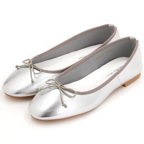 _炩Ȗ{v̗Sn͂̃x[VbNX^CȃoGV[YBlK[[ȑɎdグoGpvXEVvȃfUCŃpcX^CXJ[gX^C܂ŕL}b`܂BE\bNX^Ccƍ킹΃V[YXŊ􂷂ƂEghɍEꂸÔȂfUCSnɂ܂EȂ݂̂悢V[vU[͗ΗقǓ݂܂BE󂷂[ȂA▭ȃJbgŎw܂ݍł܂BEŜɃNbVĂ̂ő̏Ռa炰܂B[^:NM23114]