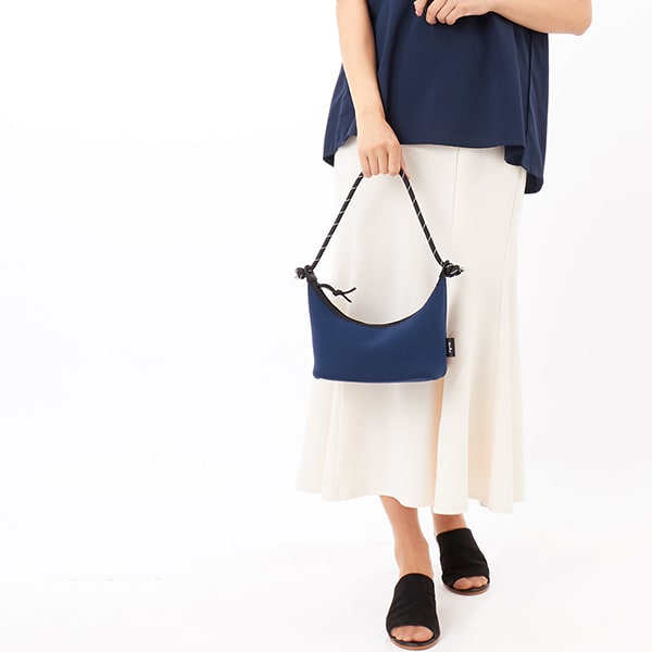 AJIOKAショルダーバック ブログ | 最高級のメンズ革製品・革財布 GANZO公式WEBサイト