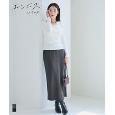 コカ(coca)のエンボス加工 Iライン タイトスカート 全2色