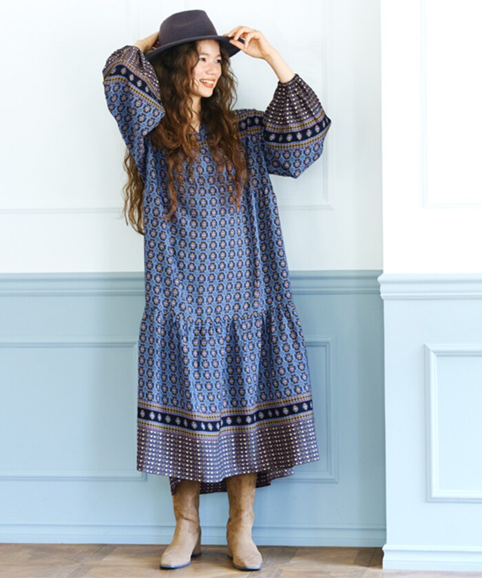 美品　ナイン　エンブロイダリーベルトワンピース　刺繍　ガウン　エスニック Aletta vita ワンピース キーネック キャンディースリーブ ボイル