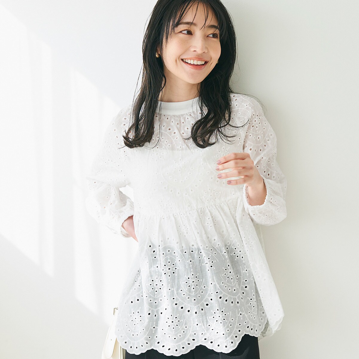 刺繍カットワーク ブラウス 全2色 | コカ(coca) | マルイウェブチャネル