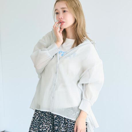 [^:26-231005002-13]̃fUCŘr܂ĂVGbg̃VA[rbOVcfUCEVGbĝVA[fނŎdグACȃVcBrbOVGbgƃTChXbgȂꂽ͋Co܂B͔gSŁAJtXȂ̂ɊyBfށÊV[X[nEKxȃnő̂ɒtɂR[fBl[gfC[Ɋ􂷂閜\ACeBɂȂG߂ɃL~\[m[X[uƐSׂIĂƂɉHD̂L~s̏ɉHDƈCɉċC܂InF̃|GXenBLkFȂBFBnFȂB|PbgFȂBӓ_FfP[gȑfނ̂߁AׂƖDڂ̊E鋰ꂪ܂B@ɂĂ͏k݂F̉\B@̂gp͂TBiP̂ł̂ʐ^ɍł߂FƂȂĂ܂Bfpʐ^͎BeɂAۂ̃J[ƈقȂꍇ܂Bnfނ̐ɂ2cmO(jbgiɊւĂ4cmx)TCY덷oꍇ܂Bi͋@Bɂ鐶ỶߒAwnDۂ̎̌pځx⑽́wقxA@ۂ́waxA`TCYɑ́w덷xꍇ܂BqlɊł܂悤Aŗǂ̂lił񋟂ł悤w߂Ă܂BǂfUCƏi񋟂Ē߂ɂfނDɂ܂ẮA܂悤肢\グ܂B