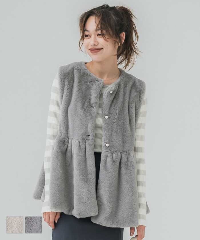 美品☆エポカ　ダウンベスト　ラビットファー　フード　切替　フレア　ペプラム 美品☆エポカ ダウンベスト ラビットファー フード 切替 フレア