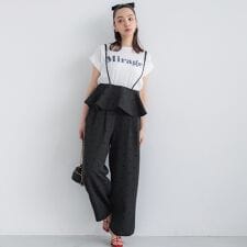 コカ(coca)のフリルオールインワン 全2色