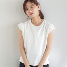 肩フリルノースリーブTシャツ