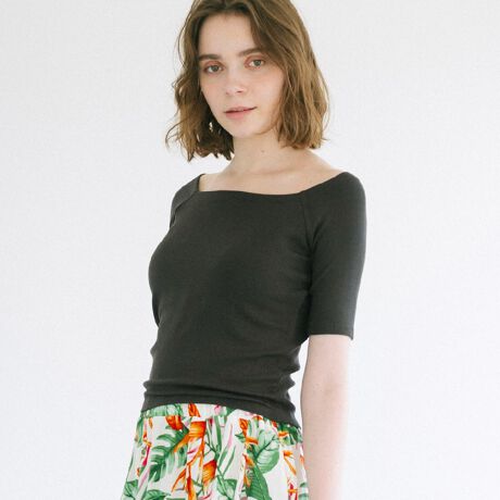 [^:46-250126001-04]fReAufނ̃ItV_[gbvXfUCEVGbg炵ĂItV_[ɁA悭tBbg郊ufނiȈۂvXB̃CYɌA̘rJo[锼ŔoBn{[_[̑IׂoG[VŁAfC[Ɏ₷ꖇɎdグ܂BfށE_炩Lk̂Jbg\[fނŁAXgXt[ȒSnEủʊɒAʋCR[fBl[gfj⃏Chpcƍ킹ăJWAɁAXJ[gŃtF~jɂBlbNXC[ANZƑ悭A܂؂₩ɉoBꖇŎɂAC[h̃Ci[gɂ􂷂閜\gbvXłnFLk̂_炩unLkF蓧FzCĝ݂₠藠nFȂ|PbgFȂӓ_F@ɂĂ͏k݂F̉\B@̂gp͂TBnfނ̐ɂ2cmO(jbgiɊւĂ4cmx)TCY덷oꍇ܂BiP̂ł̂ʐ^ɍł߂FƂȂĂ܂Bfpʐ^͎BeAql̃j^[ɂAۂ̃J[ƈقȂČ܂Bi͋@Bɂ鐶ỶߒAwnDۂ̎̌pځx⑽́wقxA@ۂ́waxA`TCYɑ́w덷xꍇ܂BqlɊł܂悤Aŗǂ̂lił񋟂ł悤w߂Ă܂BǂfUCƏi񋟂Ē߂ɂfނDɂ܂ẮA܂悤肢\グ܂B