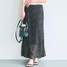 シフォン花柄スカート