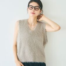 ラメふんわりシャギーVネックニットベスト 全2色