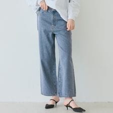 ストレートデニムパンツ