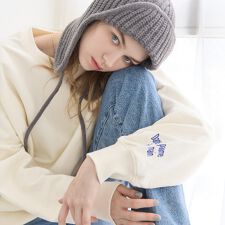 コカ(coca)のヘビーウェイト裏毛ロゴスウェット 全4色