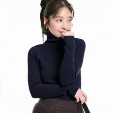 コカ(coca)のウォッシャブル アンゴラタッチタートルネックニットトップス 全4色