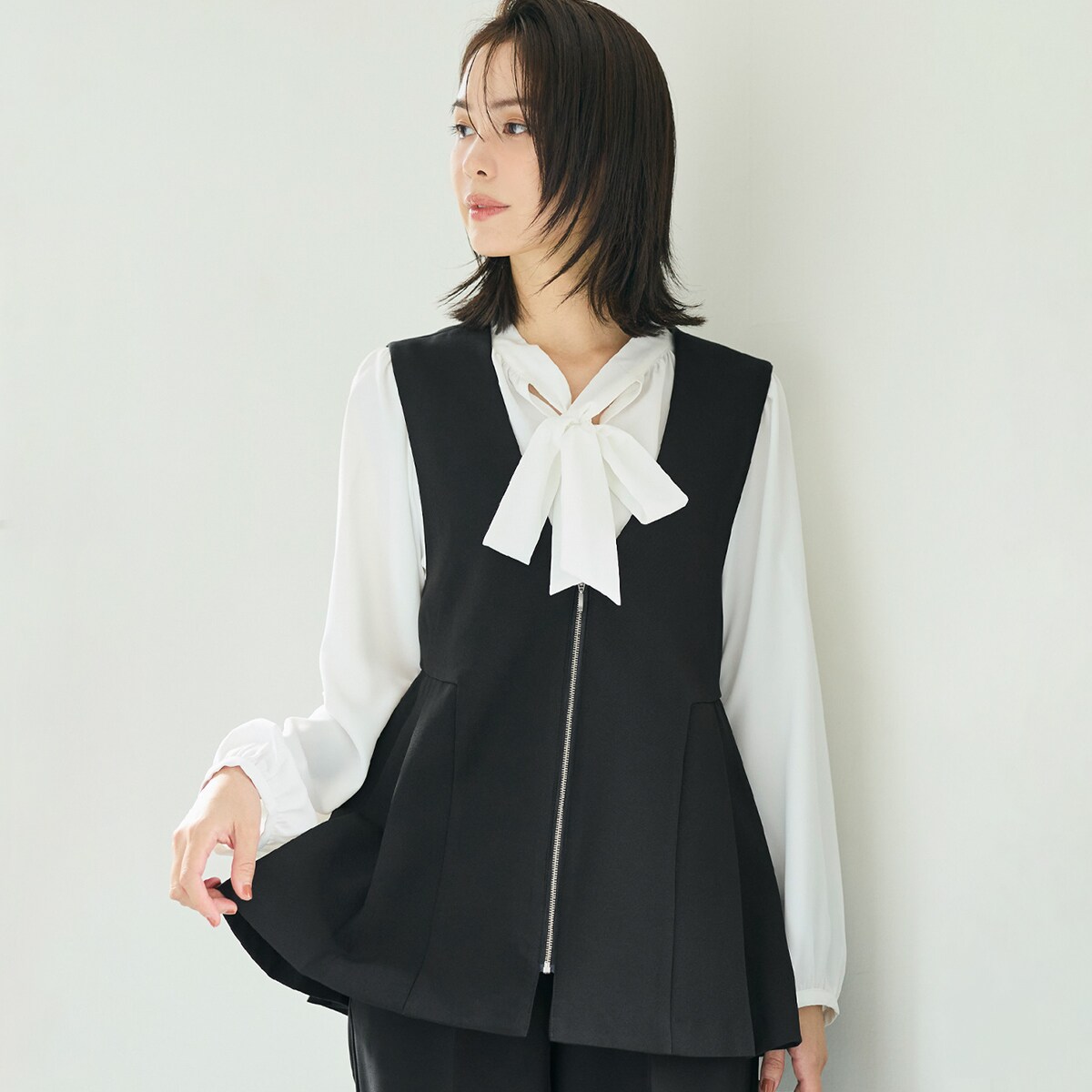 ベスト・ジレ (黒色・ブラック系、0円〜5000円) の一覧 | マルイウェブ