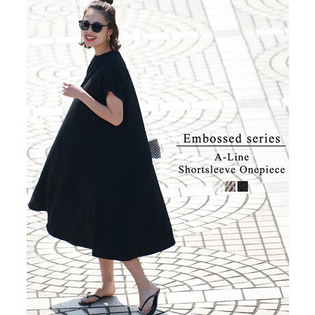 エンボス加工 半袖フレアワンピース 全3色 コカ Coca ファッション通販 マルイウェブチャネル To606 068 01 01
