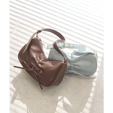 [^ԁF01000224200]<b>yTGC teen ICHINOSEKI 2025 fpACez<^b><b>y\-ULTRA TEENS FES-2025 cɋ󂳂Ext񒅗pACez<^b>MU[񂹂{feB[tF~jȃnhobOBłnhƓɏ[\ȃ|PbgAgQłBx[VbNȃuEƃR[fBl[g̃|CgɂȂ郌bhAACXu[̂RFWJBÔȂfUCŁAV[Y킸􂷂邨߂̃ACełB25SS fB[X@l@l@gh@i@~jobO@J[WJfp摜́A̓ŐFČꍇ܂Bg̃j^[ɂďi̐FČꍇ܂B