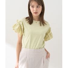 アースミュージック＆エコロジー(earth music&ecology)のギャザーフリルスリーブカットソー