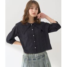 ビッグカラー刺繍ブラウス