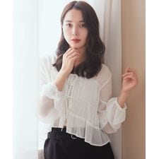 アースミュージック＆エコロジー(earth music&ecology)のSET2点シアーシャーリングブラウス＋インナー