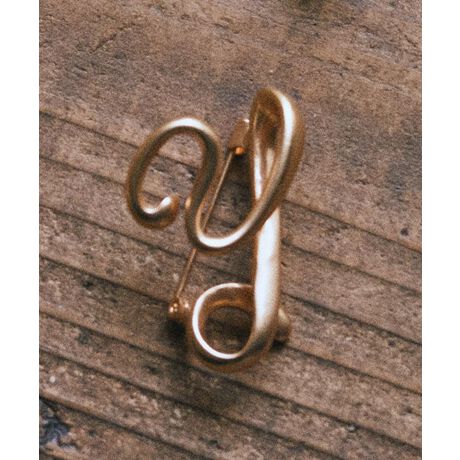 [^ԁF01000807200]_炩Ȑŕ`ꂽCjVu[`Bmɂ͂AXJ[tobOȂǏɍ킹̂߂łB莝̃u[`lbNXƏd˃{[X^COBgpɂ͂AMtgƂĂ΂邨߂̃ACełBfp摜́A̓ŐFČꍇ܂Bg̃j^[ɂďi̐FČꍇ܂B