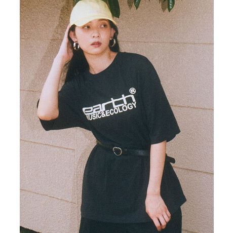 [^ԁF01000853000]tg̃uhSANZgɂȂvgTVcBRpNgMTCYƃrbNVGbgLTCYpӂAWF_[XɊ􂵂Ă1łBx[VbNȃVGbgX^COɓ݂₷J[OfUC|CgB1邾łȃJWAX^C܂邨߂̃ACełB[₠]ň[][Ȃ]Lk[₠]n[Ȃ]|Pbg[Ȃ]fp摜́A̓ŐFČꍇ܂Bg̃j^[ɂďi̐FČꍇ܂B