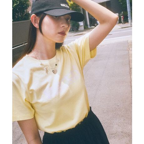 [^ԁF01000853000]tg̃uhSANZgɂȂvgTVcBRpNgMTCYƃrbNVGbgLTCYpӂAWF_[XɊ􂵂Ă1łBx[VbNȃVGbgX^COɓ݂₷J[OfUC|CgB1邾łȃJWAX^C܂邨߂̃ACełB[₠]ň[][Ȃ]Lk[₠]n[Ȃ]|Pbg[Ȃ]fp摜́A̓ŐFČꍇ܂Bg̃j^[ɂďi̐FČꍇ܂B