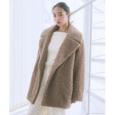 アースミュージック＆エコロジー(earth music&ecology)のループファーコート