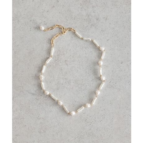 [^ԁF01001262000]p[ƃ`F[gݍ킹؂₩ȃlbNXBߋ̈ʒuD݂Œ߂łAȂɉăAW݂łBhꓮp[gbvtF~jȃANZgvXBfC[炨oAtH[}ȃV[܂ŕL􂷂邨߂̃ACełBfp摜́A̓ŐFČꍇ܂Bg̃j^[ɂďi̐FČꍇ܂B