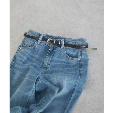 [^ԁF01001328900]R[fBl[g̃ANZgɍœKȃxgBׂ߂̃tHiŃX^CbVȒȂo܂BƋP_ũ^J炵͋CoB{gɂ͂A傫߂̃VcJ[fBK̏ォ犪ghX^C߂łBfp摜́A̓ŐFČꍇ܂Bg̃j^[ɂďi̐FČꍇ܂B