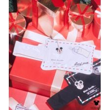 Disney／ミッキーチャーム付きレターモチーフポーチ