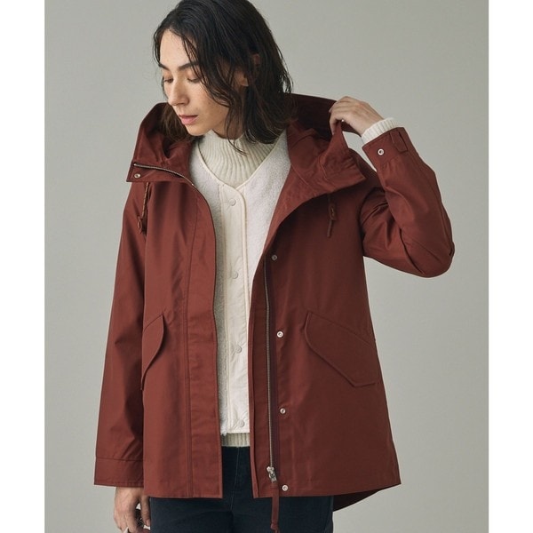 AIGLE　エーグル　マウンテンパーカー AIGLE マウンテンパーカー ウインドブレーカー 防水 防風 透湿