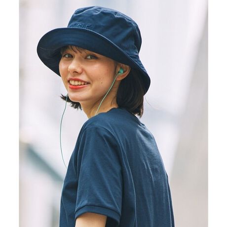 [^ԁFZRKBH53]fC[XAEghAV[܂Ŋ􂷂鑽@\oPbgBnbgB̎O΍ɂΉAghӂWF_[Xɒp\ȃACełBUVJbg@\Ɋ~߃ohAIGLEShJ-fނ̓-UVJbg@\Rbg100%