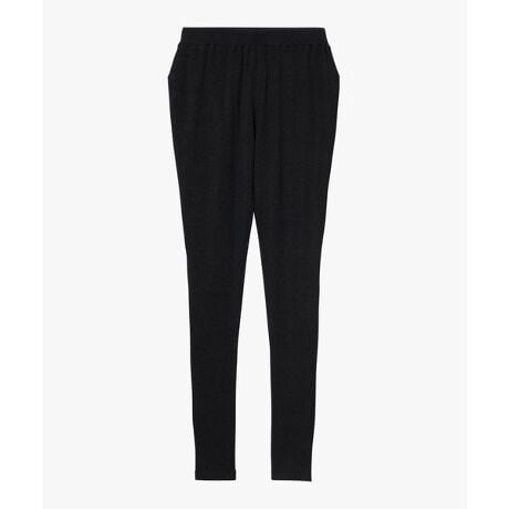 [^ԁFZHFBM28]Vx[XC[V[YB́Ả@\Aւ̉e}fނōĂ܂B̃eNjJŒʋC̗ǂMX́AmE[ƃeZgpĂẢRɒAfCzEUALhƂŁAǂȏłANeBreB̉Kۂ܂BEOEVFnōꂽSEGXgEۂ݂ттw̃[NEEɃo[hS̎hJ