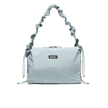 [^ԁFZNHBN10]RpNgɏŎ^ׂupbJuvV[YBh[R[hfUCłBɗDꂽ|GXefނgpBTCh̃AWX^[Ō`𒲐łAXgbvOă|[`ƂĂgp\łBEP[łAꕔɃXgÕANZgghCNȃV_[obOEobO̊J̓Wbp[JE߉\ȃV_[Xgbv́AprɉĂƂ{Xgbvr[XgbvɕύX\E C[ɃtgWbp[|PbgE C[̔wʂɂ̓pbJu|PbgE obOpAIGLESpb`E ETChplAIGLE̐Vo[hSEEAIGLE FOR TOMORROWiĐfނɔzYwiijTCYFW34cm x H26cm x D14cm 