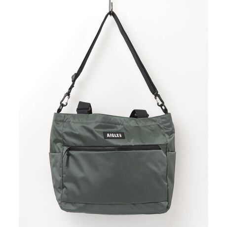 [^ԁFZNHBN15]̂iCngp~j}ȃfUĆuA[ovV[YBʋΒʊwȂǂ̂ꂢ߃X^CAJWAȋx̂o|܂ŕL􂵂܂Bg[gobOƂĂAV_[obOƂĂg2waydlBɗDꂽTCNiCgpĂ܂BE㕔Ƀt@Xi[J̃JWAg[g@EwʂPC|Pbgt̃C[@EOʂɃt@Xi[|Pbg@EfAX[uTCh|Pbg@EnhobOƃV_[XgbvobO2ʂ̎g\BV_[Xgbv͎O\@Ewʃ|Pbg̓ɃL[tbNtbV|Pbg@Ewʂ̃t@Xi[JƉוpX[uɂȂ@EobOpAIGLEpb`S@EETChplAIGLE̐Vo[hSEEAIGLE FOR TOMORROWiĐfނɔzYwiijTCYFW35cm x H34cm x D18cm / eʁF15L