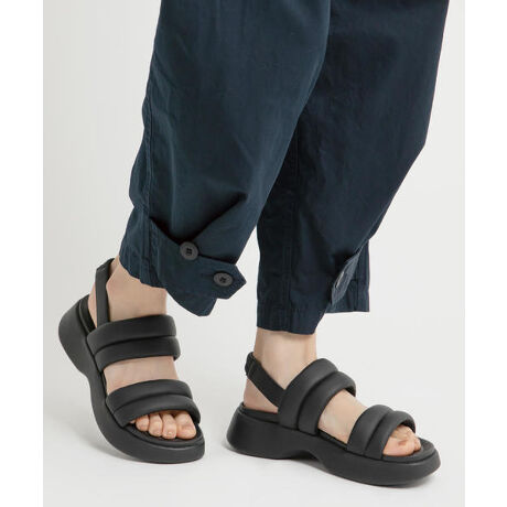 [^:1639024225203]VvȃfUCɁAXj[J[̂悤ȉKȗSnvXyT_xgɃX|WAfłDtBbg_炩ȑ\tgɎxAbNX̂闚SnłB܂q[X΂ȂŁA芴̂tbgȕ₷ƁARȃX^CAbvAVXgByNbVɗDꂽtbgxbh&~bh\[Ռz𔭊AӂӂE̗SnłobNxgɂ̓V[OS̗pÂ܂܃NɒEł邤A\tgɃtBbgĎły_炩ȑŁAfC[ɂo◷sɂAȂ1B炵ɂ}b`AR[fɔvX܂ByyʁzS̏ȂCgȐ݌vTCYZڈFS(22-22.5cm)EM(23-23.5cm)EL(24-24.5cm)ELL(25cm)EfށFvEAEg\[FEq[̍F5.5cmEd(Б)F230gȉ(MTCY)ETCYFW(l܂̂Ŗڈł)