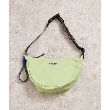 [^ԁFJ466045]BREEZE(u[Y)̃obOuone by more n[t[V_[obNv́Âɂ肪Ղl܂l畉̃fUClCI#BREEZEyTCYzFF^e17 R28 }`10 V_[23.5